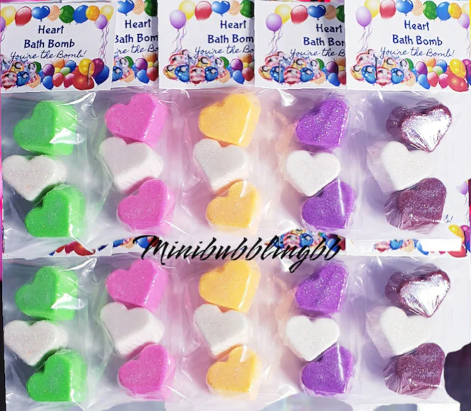 Mini Heart Bath Bombs - Bubble Gum | Vibrant Scents